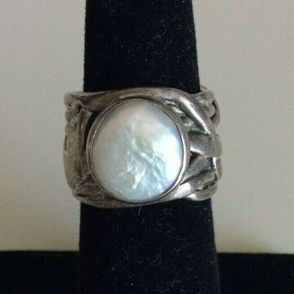 Silpada Jewelry - Silpada Mermaid 925 Sterling Silver Pearl Ring